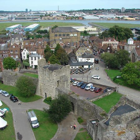 High Street Serviced Apartment Rochester  Exterior foto